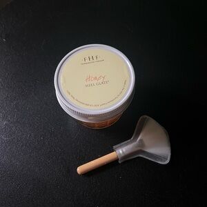 Farmhouse Fresh Heel Honey Glaze